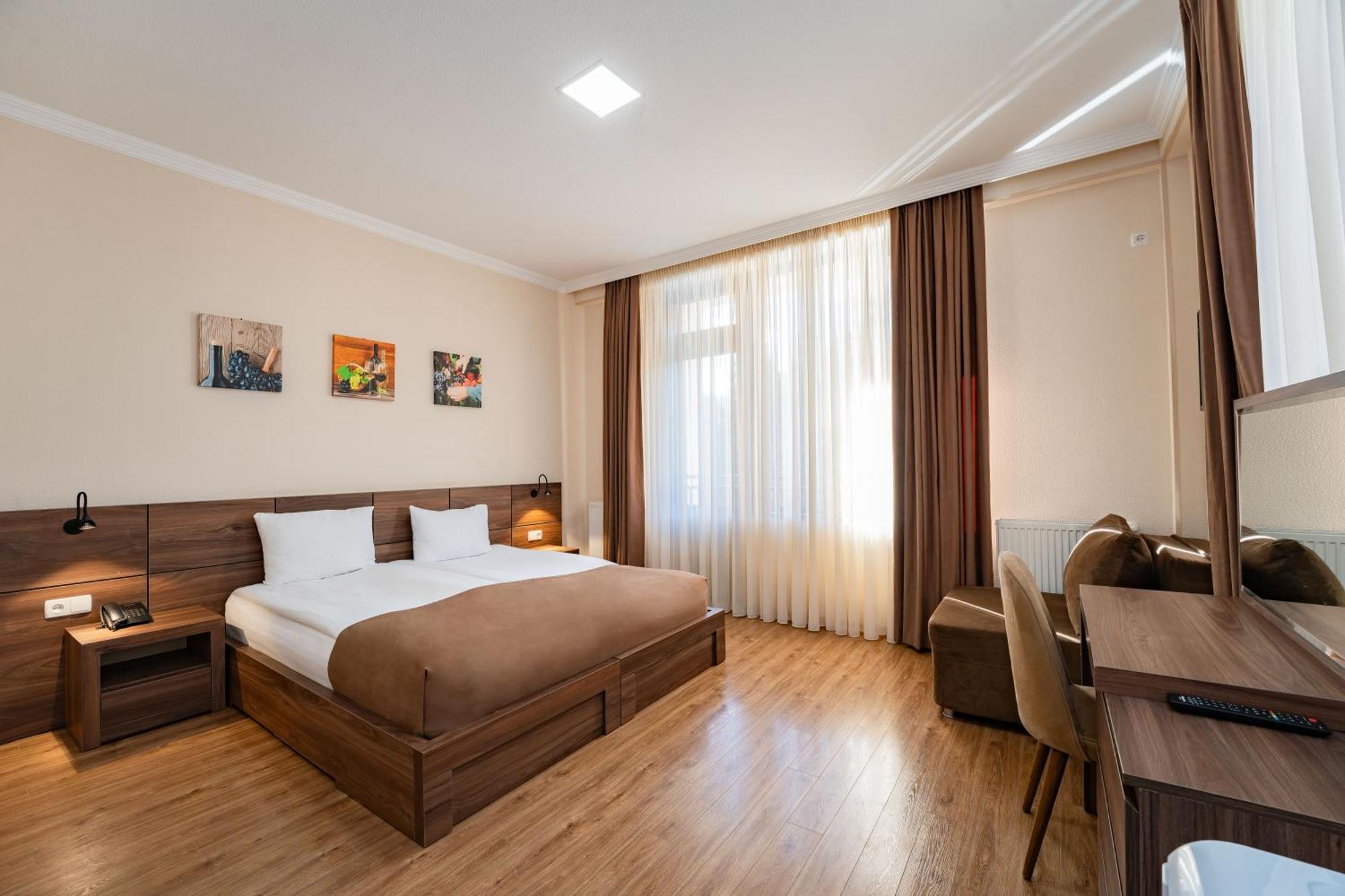 Zuzumbo Resort & Spa Telavi Exterior photo